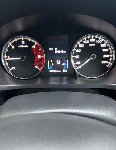 Pajero Sport Mobil Second (13)