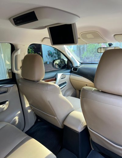 Pajero Sport Mobil Second (8)